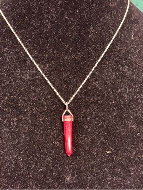 Sterling Silver Red Crystal Pendant Necklace.